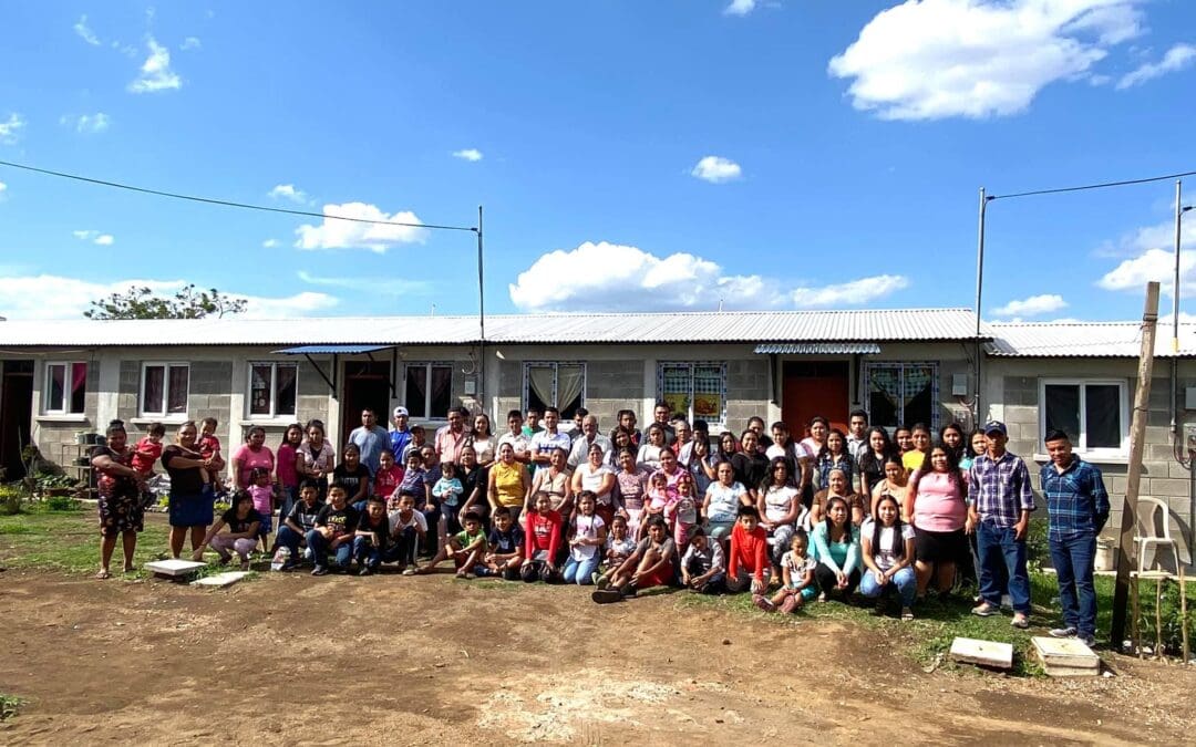 “Bem-vindo a casa” na Guatemala com a Campanha “13 Casas”