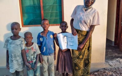 Brindando sonrisas en Tanzania con la Campaña “13 Casas”